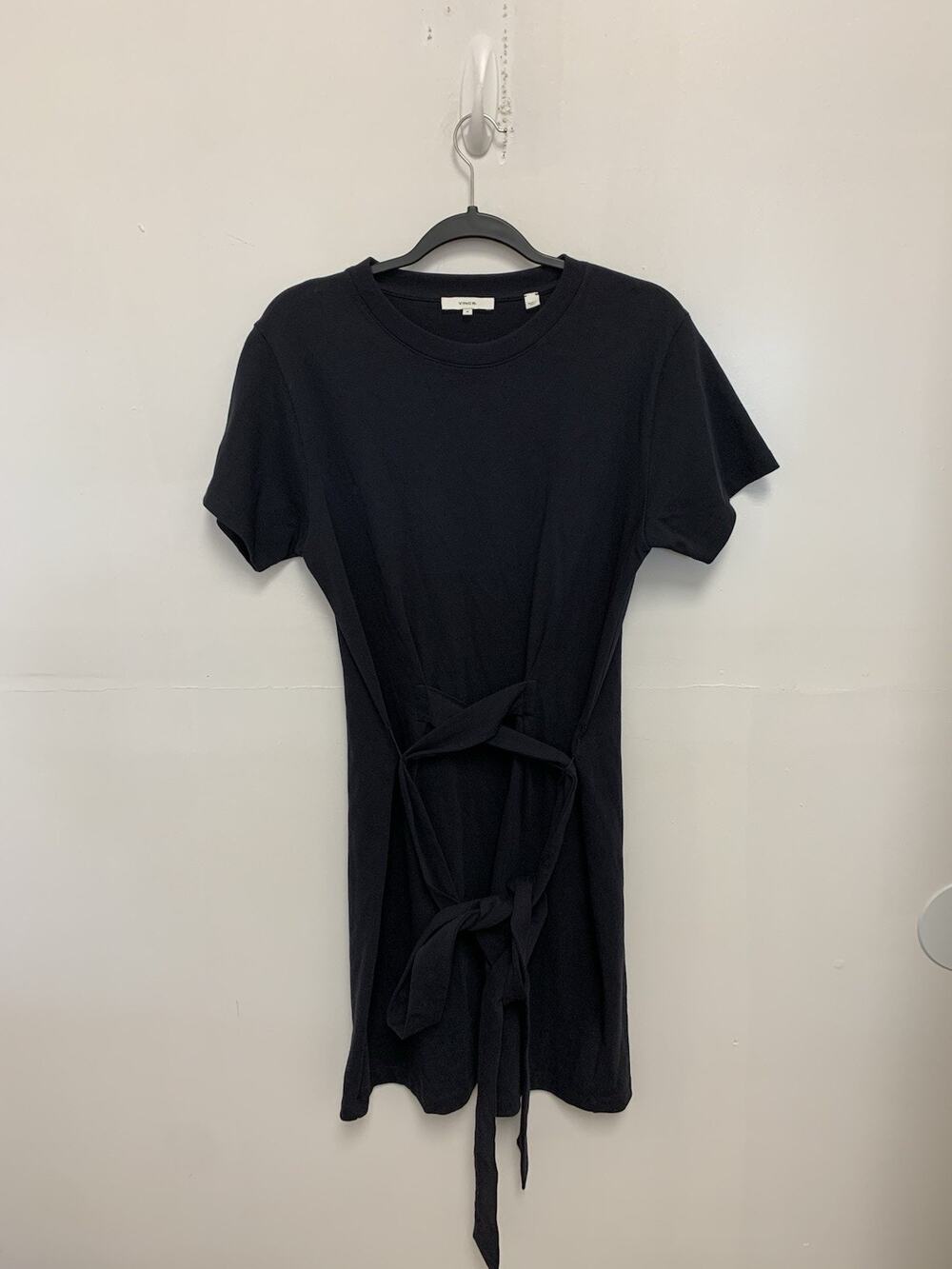 VINCE Minimalist Tie Waist T-Shirt Dress Medium Crewneck Structured Deepest Navy